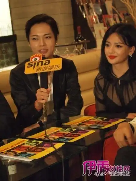 主演时诗接受采访