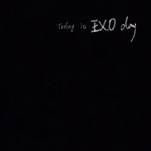 exo背景//抱图自觉收藏//二传说明出处dt承载心欢