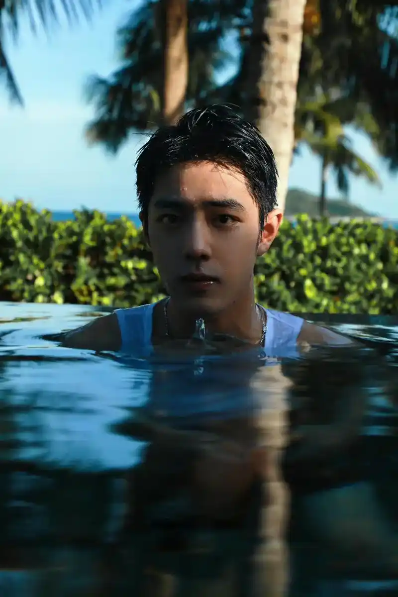 真的受不了了01.#博君一肖 #肖战 #0 #大帅哥 #腹肌 - 抖音