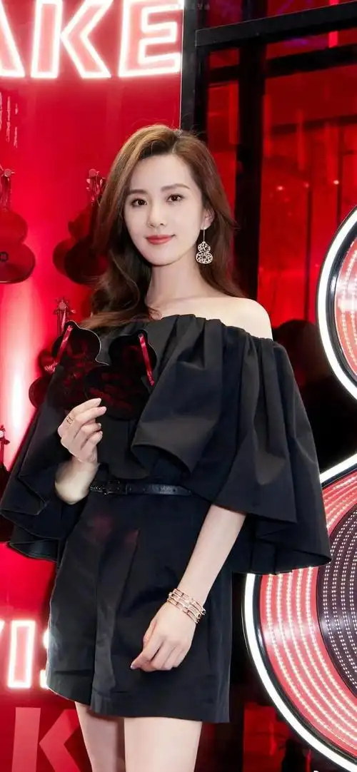 高贵优雅,美若天仙,刘诗诗高清美图