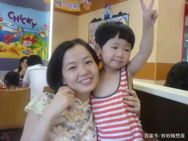 从女儿第一次单独坐公交车想到的——家长的安全感和孩子的成就感