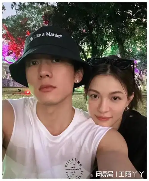 钟楚曦历任男友盘点和李现谈过眼光真不错