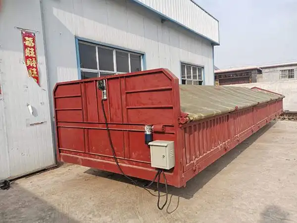 侧翻车电动篷布