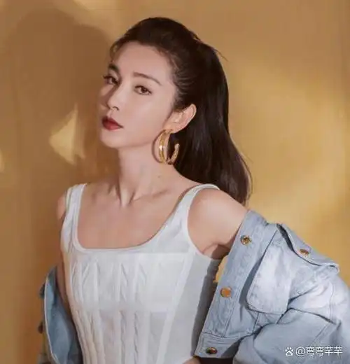 李冰冰自曝身体出问题,长期失眠还怕冷,吃药也无济于事