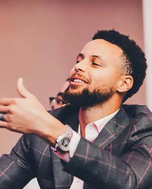 斯蒂芬库里西装集 - 知乎