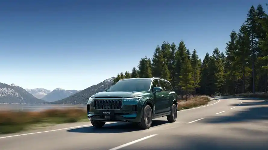 汽势传媒改款理想one很理想老车主有被割韭菜感