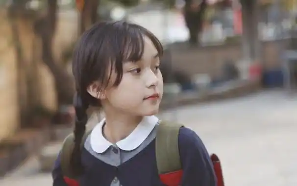 刘楚恬13岁近照("小芈月"长大了)(1)