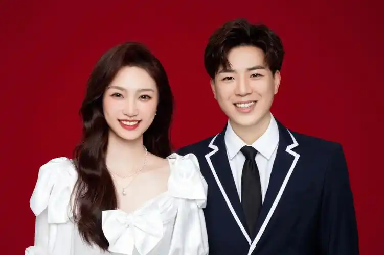 天真蓝结婚登记照