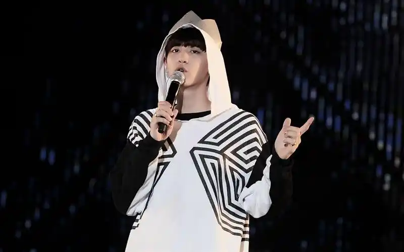 exo朴灿烈帅气写真高清电脑桌面壁纸大全