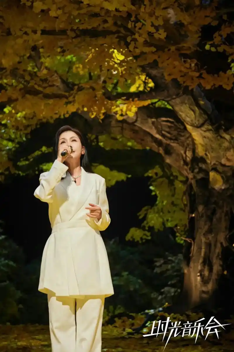 #田震 田震老师说可以温柔但不能没有筋骨,所以她是铿锵玫瑰, - 抖音