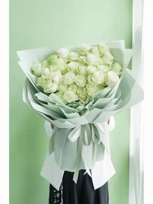 52朵白玫瑰花束520专属花礼