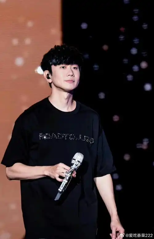 有天赋的美貌    林俊杰|240422|巡回演唱会壁纸合集    #林俊杰