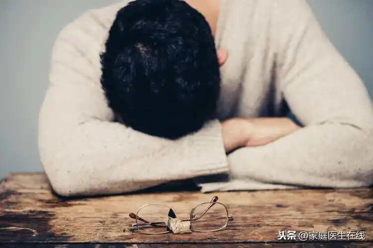 男人为什么累(为何男生总是易疲劳)插图(1)