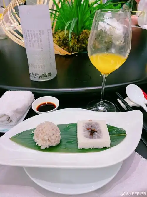 来自37哉的杭州新侨饭店,130年的苏州南园宾馆,72年的绍兴咸亨酒店三