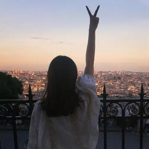 小幸运创作的原声      小幸运 时长 10秒 19.4w 人使用