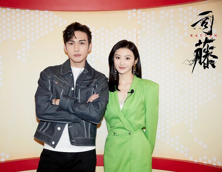 张彬彬是不是喜欢景甜在一起了吗景甜张彬彬快乐大本营是哪一期