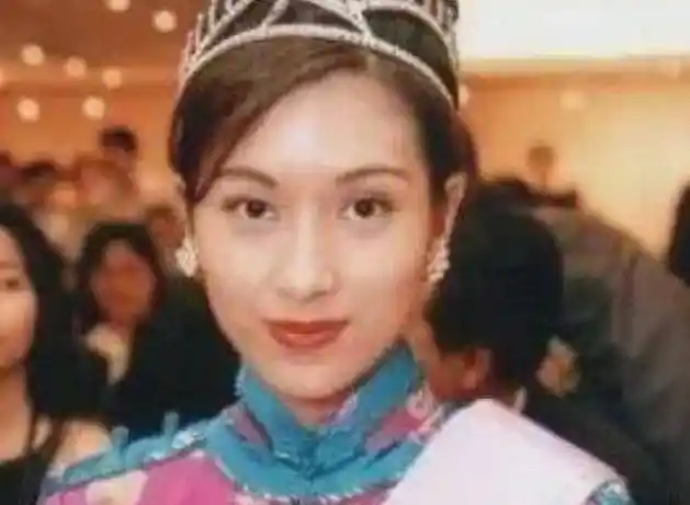 上海"首富"周正毅的江湖路:纵横商政两界,终落法网_欲望_因为_馄饨