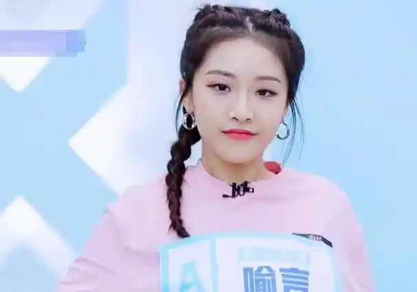 四足鼎立初现端倪,继刘雨昕之后,另一人强势崛起_实力_喻言_虞书欣