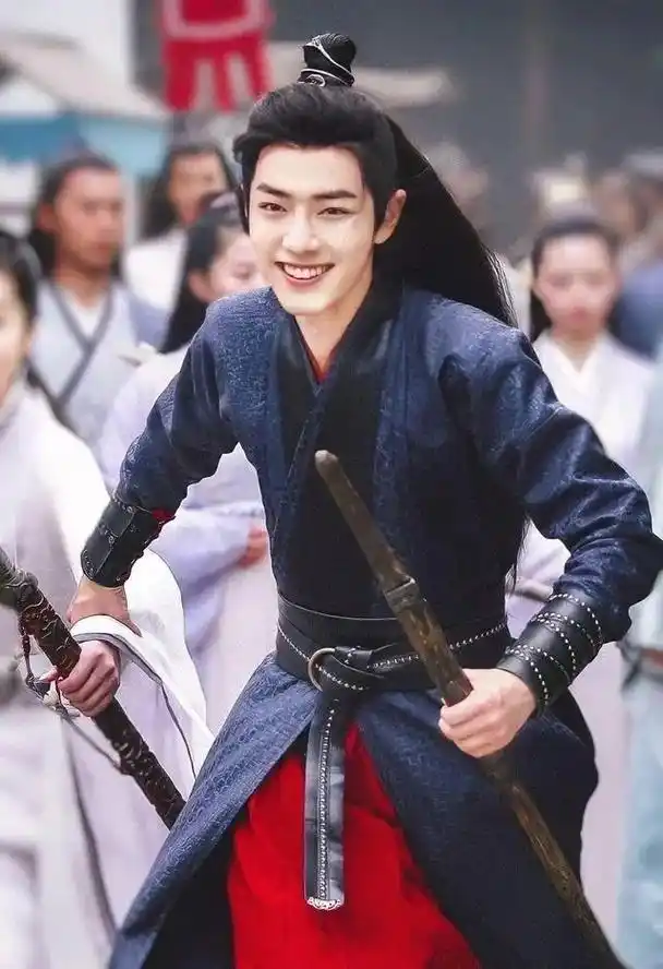 肖战 #微博之夜肖战 对于刷了几十遍陈情令的人来说,这两张 - 兑趑