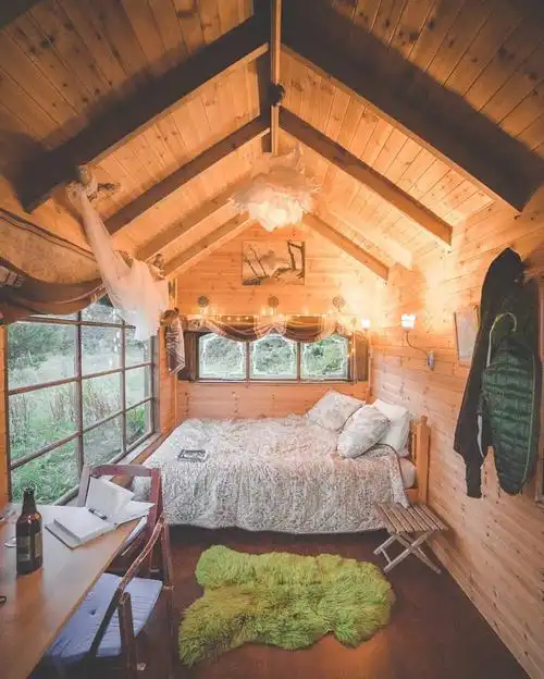 小木屋的生活,太羡慕了.ins:dirtandglass