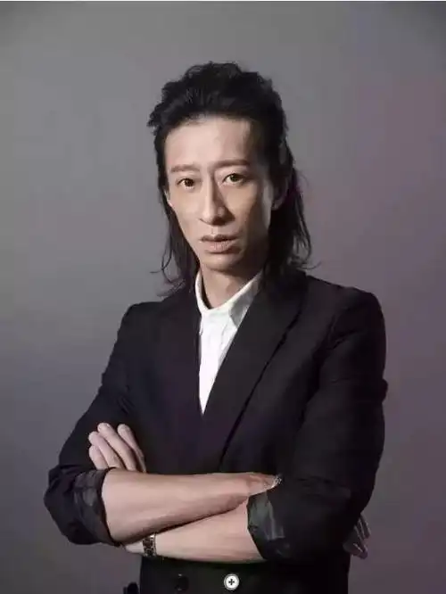令陈小春胆寒的古惑仔,24年三级片生涯,如今被世人遗忘
