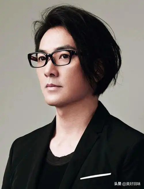 香港电影巅峰期男影星梁朝伟周润发成龙周星驰张国荣