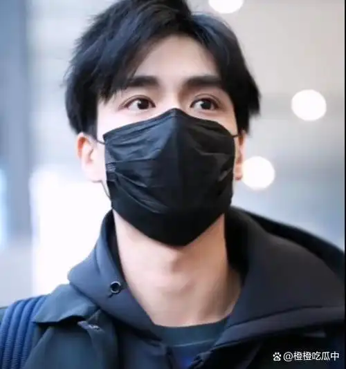 整形医生如何评价"少女杀手"胡一天的颜值?