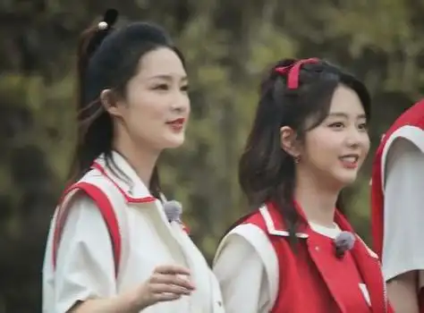 奔跑吧金靖狂撩蔡徐坤,营造多场搞笑名场面,谭松韵一枚安静吃货