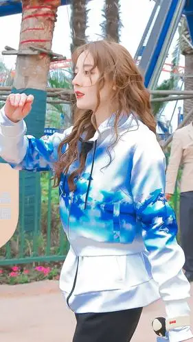 迪丽热巴极限挑战九宫格