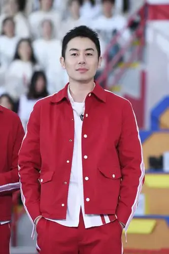 朱亚文奔跑吧与任贤齐同台天使合唱团献唱惊艳全场