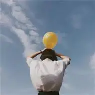 2021年最火头像女背影意境图片