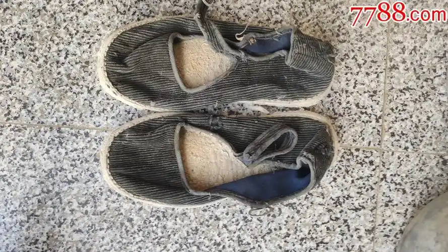 鞋帽收藏旧鞋女士一带布鞋千层手纳底黑色灯芯绒鞋面36码