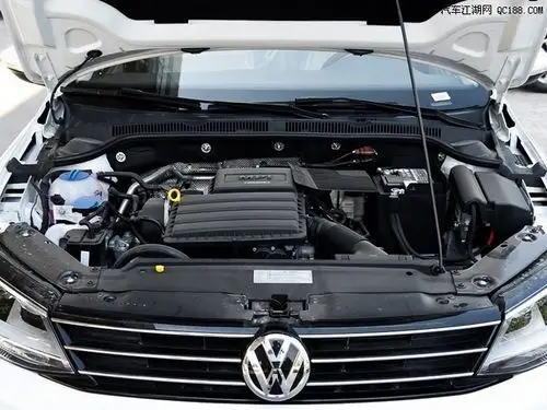 参与对比的速腾搭载的是大众集团著名的ea211 1.6l发动机.