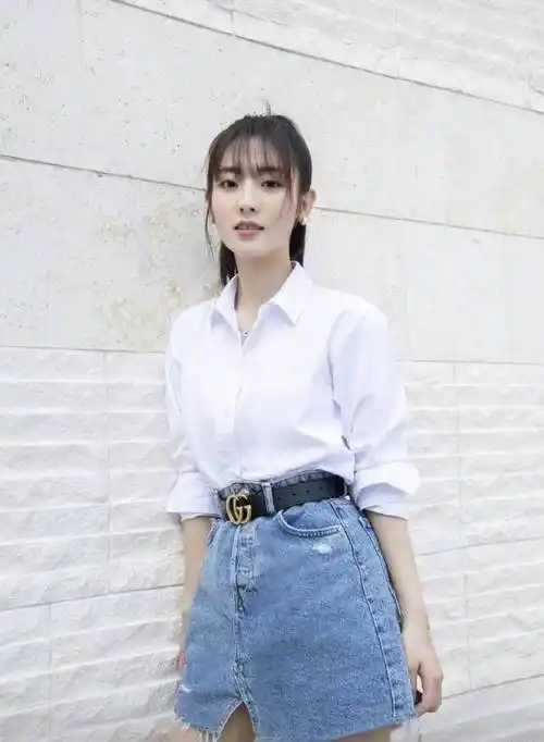 邢菲夏日穿搭太甜了,满满的元气少女感,一秒回到十八岁_设计_气息