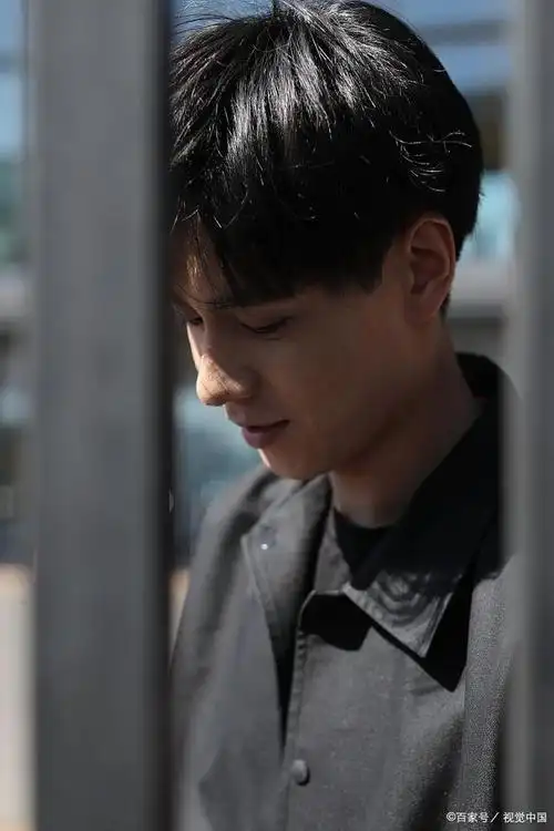 故事大过年的爸妈为过二人世界竟把我送到帅哥邻居家里交流