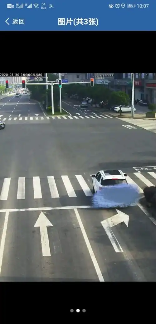 我这样右转算闯红灯