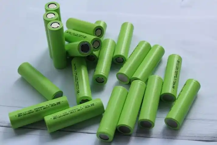 全固态锂硫电池是个什么鬼?与普通锂电池有啥不同?