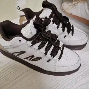 ks滑板鞋44码 lanvin浪凡面包鞋完美平替,换个鞋带