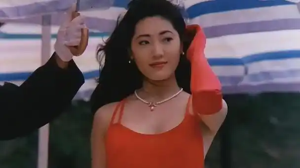 随后又与金城武,苏有朋,朱茵等人联手,一举登上了一线.