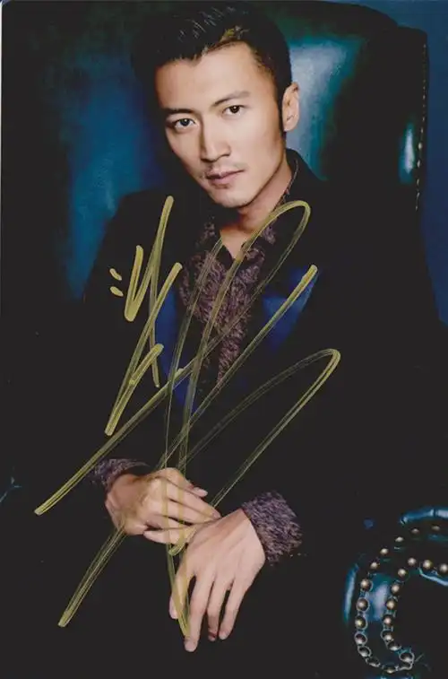 一折明星签名照_『冲冠』香港明星签名照片谢霆锋亲笔签名照片热门
