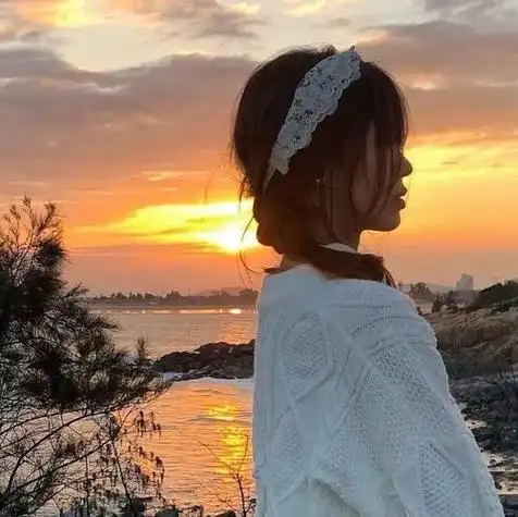 女头像超仙不露脸背影 女生头像图片大全 -【爱个性】