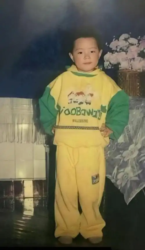 肖战小时候是真皮,这些调皮捣蛋的行为怪不得被爸妈各种打