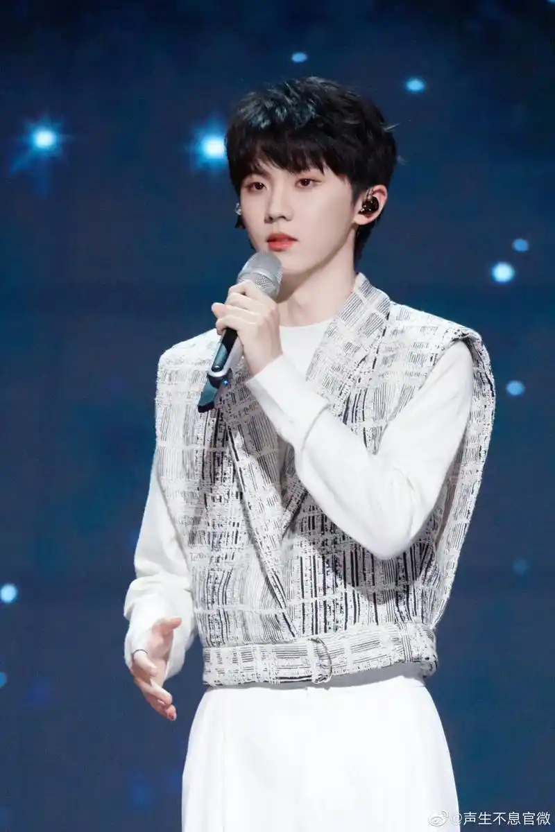 我愿顺流而上 找寻你的方向💜#马嘉祺声生不息宝岛季 #马嘉 - 抖音