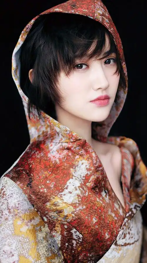 景甜短发造型个性写真图片手机壁纸