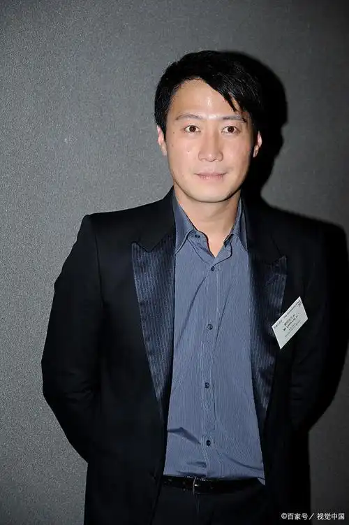 黎明:天王光芒不减,坚守个人价值在娱乐圈