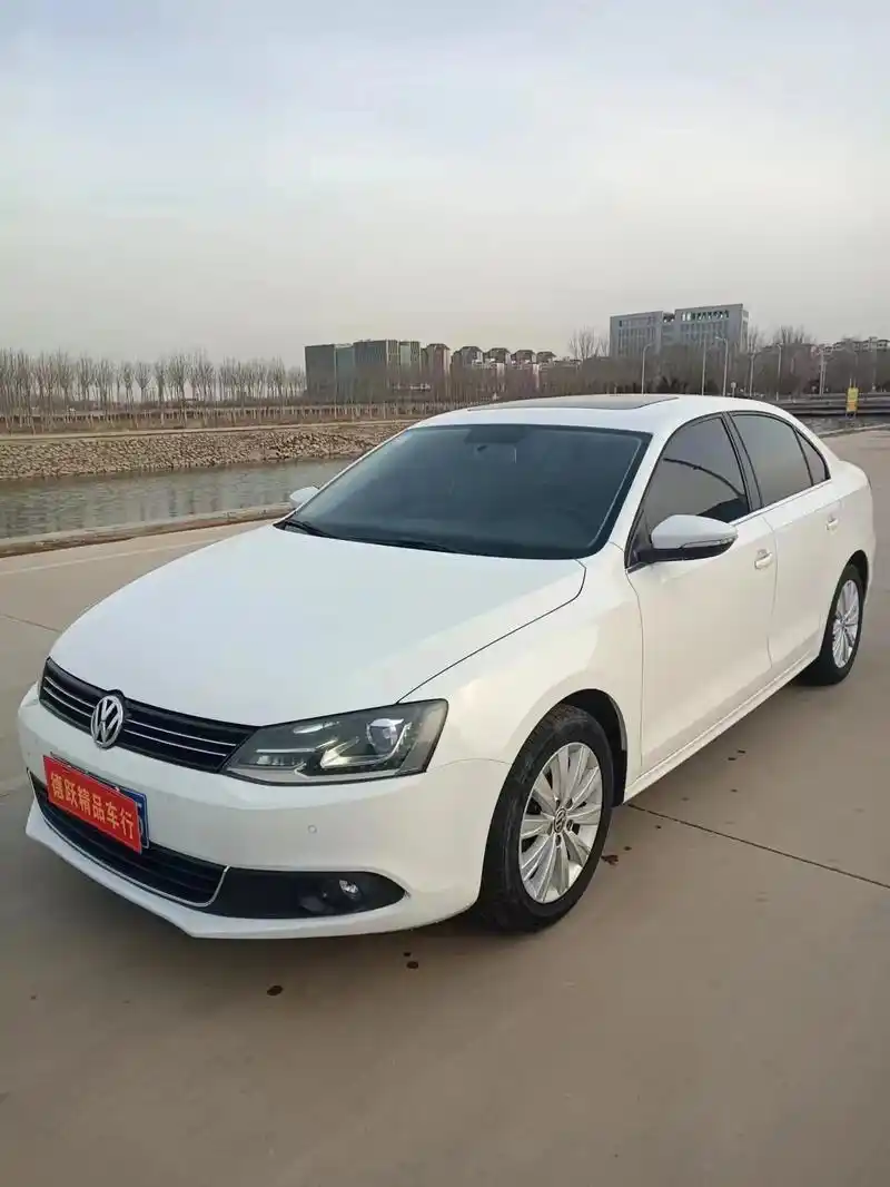 15年3月的大众速腾,1.4t豪华版.特价6.98万,15年 - 抖音