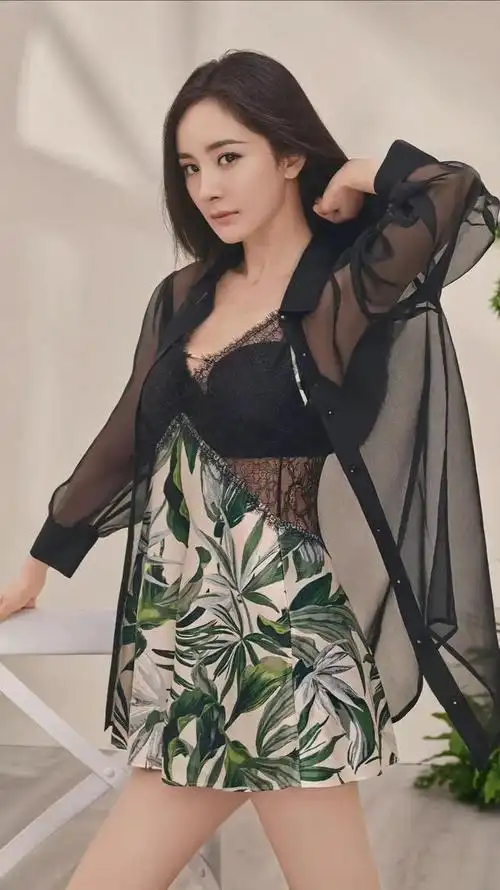 杨幂维多利亚的秘密写真集