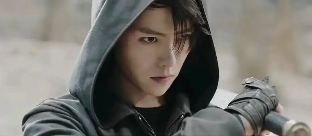 沙海 肖宇梁饰演的张起灵,雪山回眸太绝了