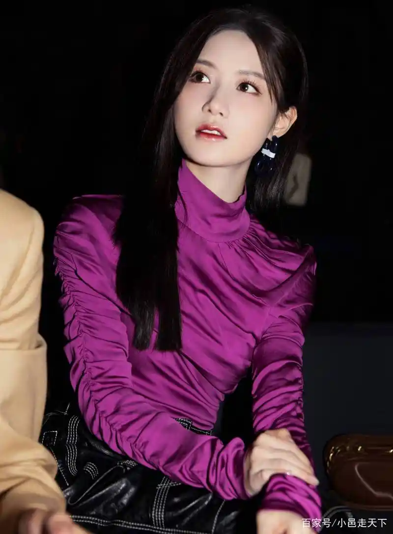 陈意涵甜美笑容写真