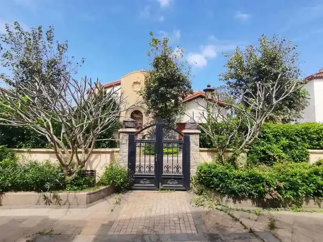 海口西海岸纯别墅区富力盈溪谷独栋别墅